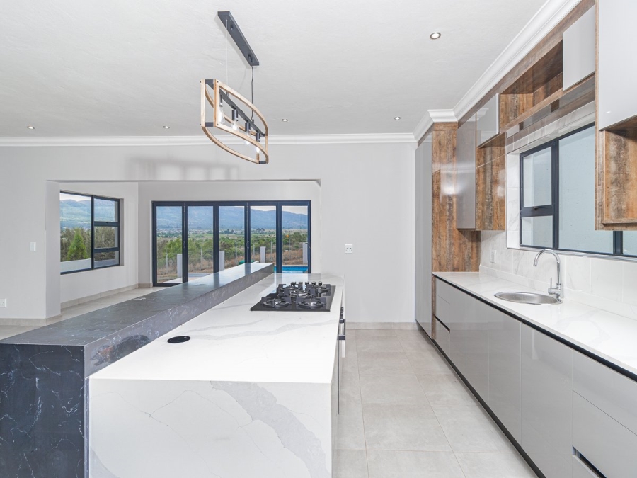 4 Bedroom Property for Sale in Xanadu Eco Park North West